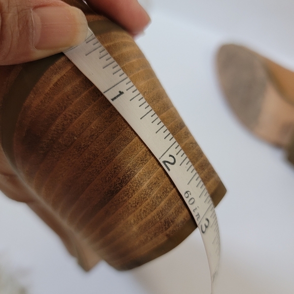 EILEEN FISHER Tan Leather Back Zip Bootie Sz 11 Chunky Block Heel Fall Academia - Picture 10 of 12